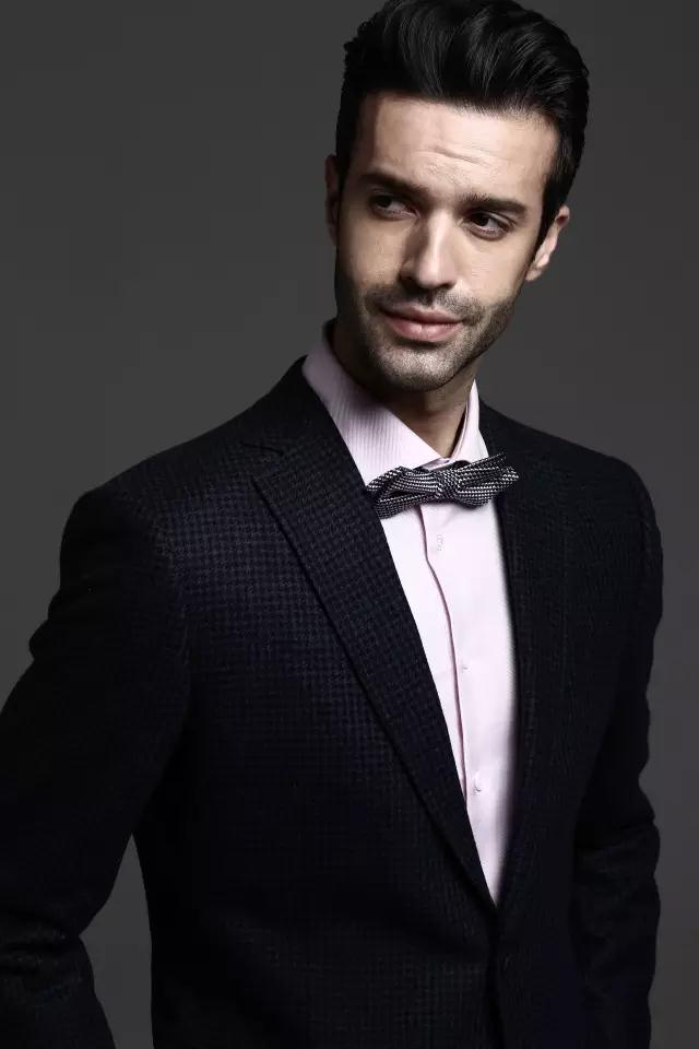 怎么样才算是成熟稳重的男人 v2-5e796f5ef7c0543e23f1f7edb11db569_r.jpg