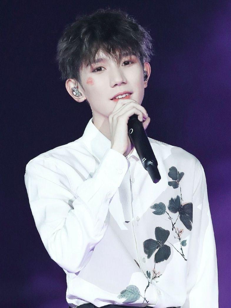 有哪些不常见的王源美图吗? - 知乎