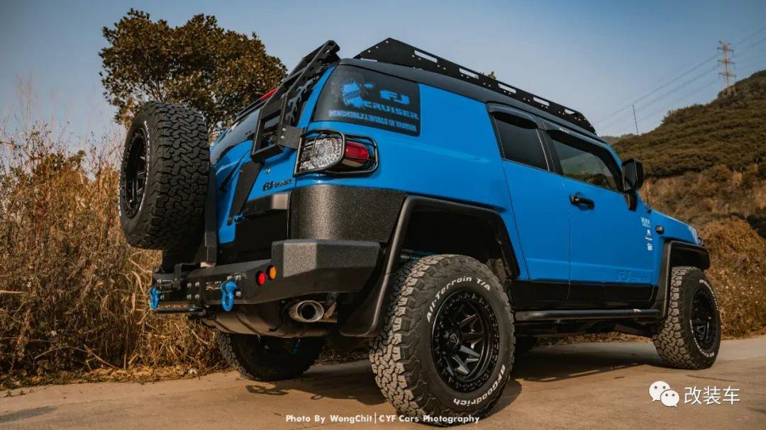 玩越野还得看它！丰田FJ酷路泽尽显猛男真本色-丰田fj酷路泽易车网