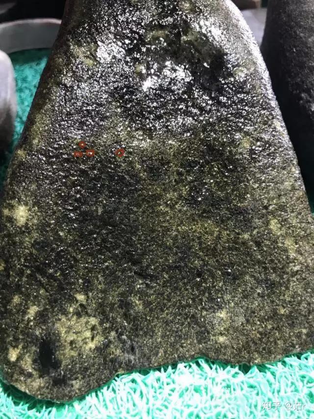 认准市场上的南奇原石皮壳实战经验详细分析