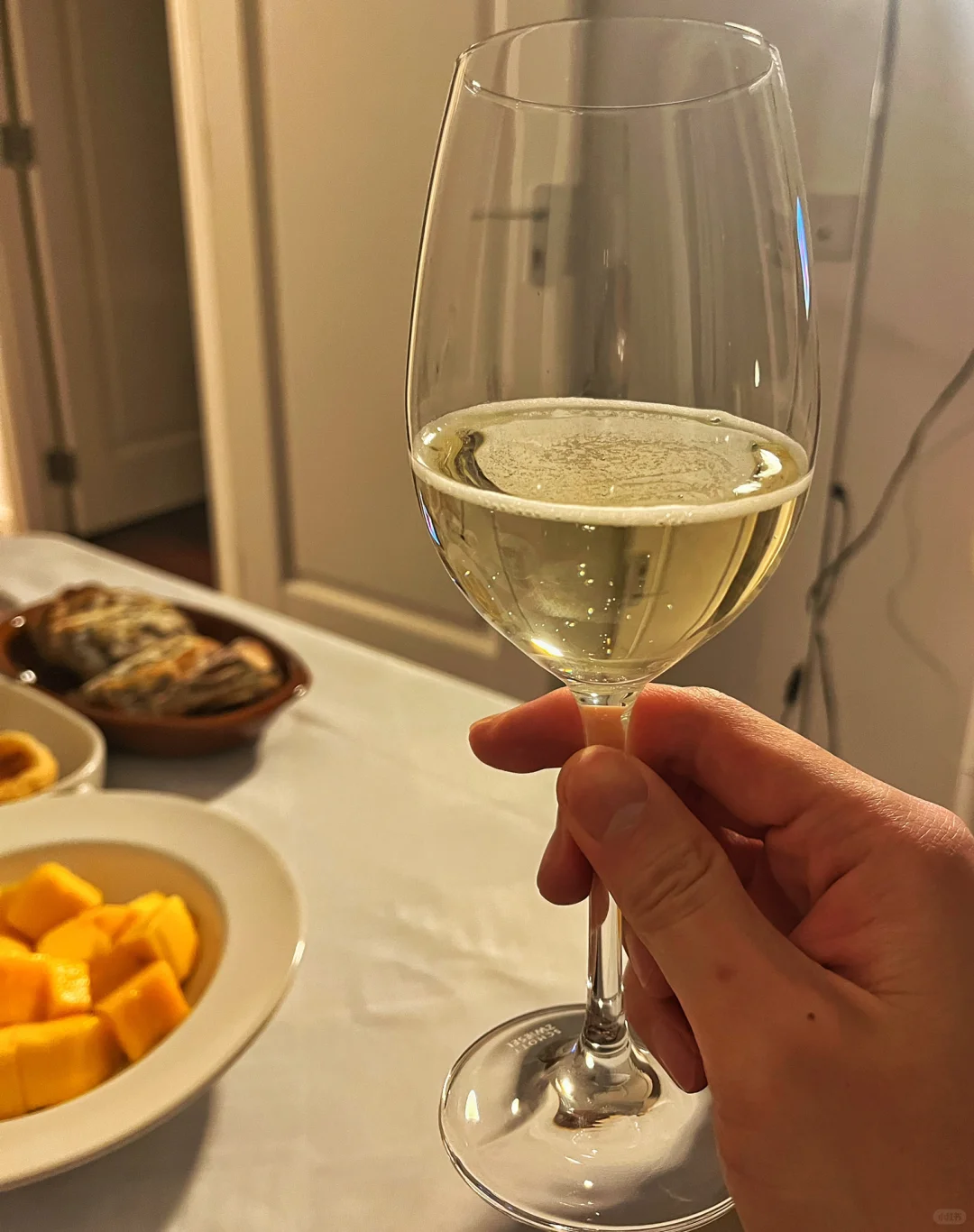 2026年白葡萄酒推荐,我喝过的好喝的60-1500元白葡萄酒(干型、半干型、半甜型、甜型) - 知乎