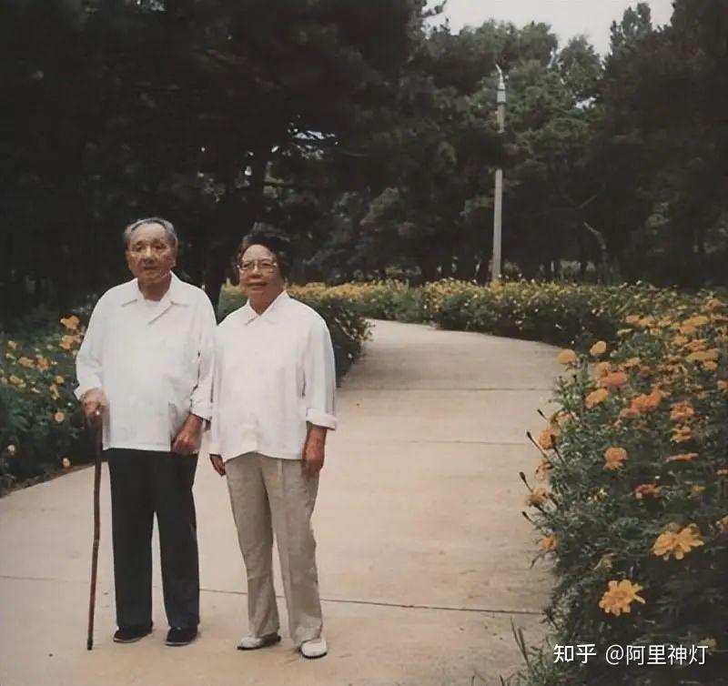 1973年邓小平复出，离开江西的最后一件事：我要见秘书王瑞林 - 知乎