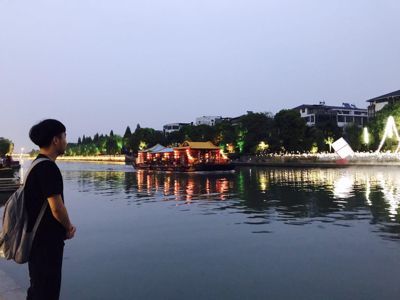 v2-5eee16696b4d9f63ac2b6ba1d0e9d2c1_r.jpg