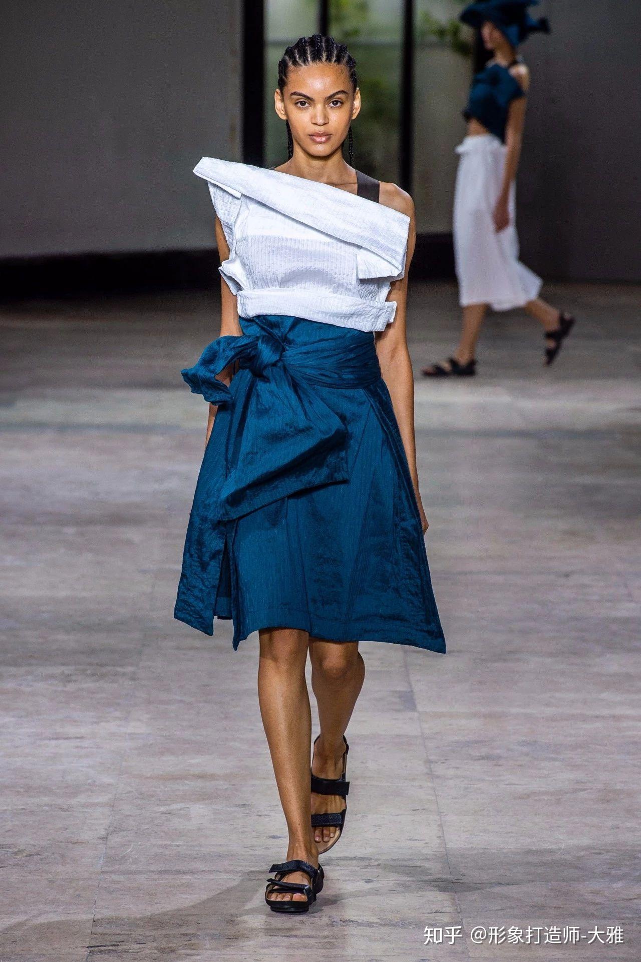 三宅一生褶皱绽放