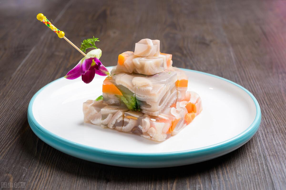 同一块猪皮在五个国度的烹制下各成一味形成五种别样的肉冻香肠