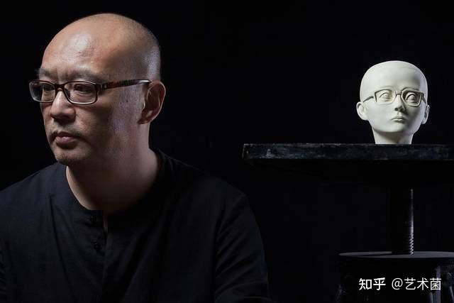 画家张晓刚2023年度成交最贵的十幅油画作品 - 知乎