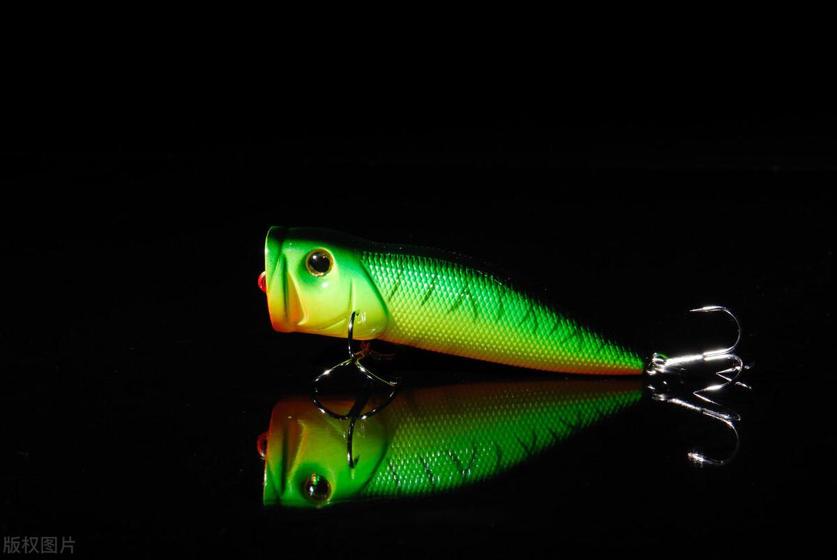 路亚经常挂底怎么办如何避免拟饵成为水底下的牺牲品