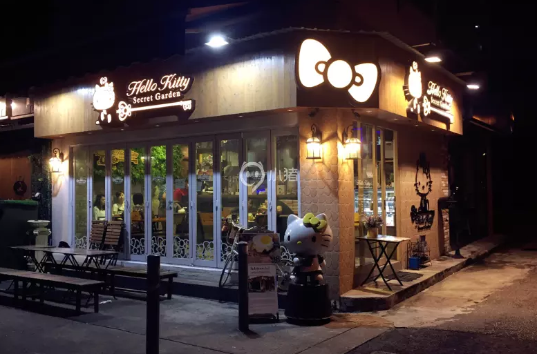 去香港住宿怎么实惠?