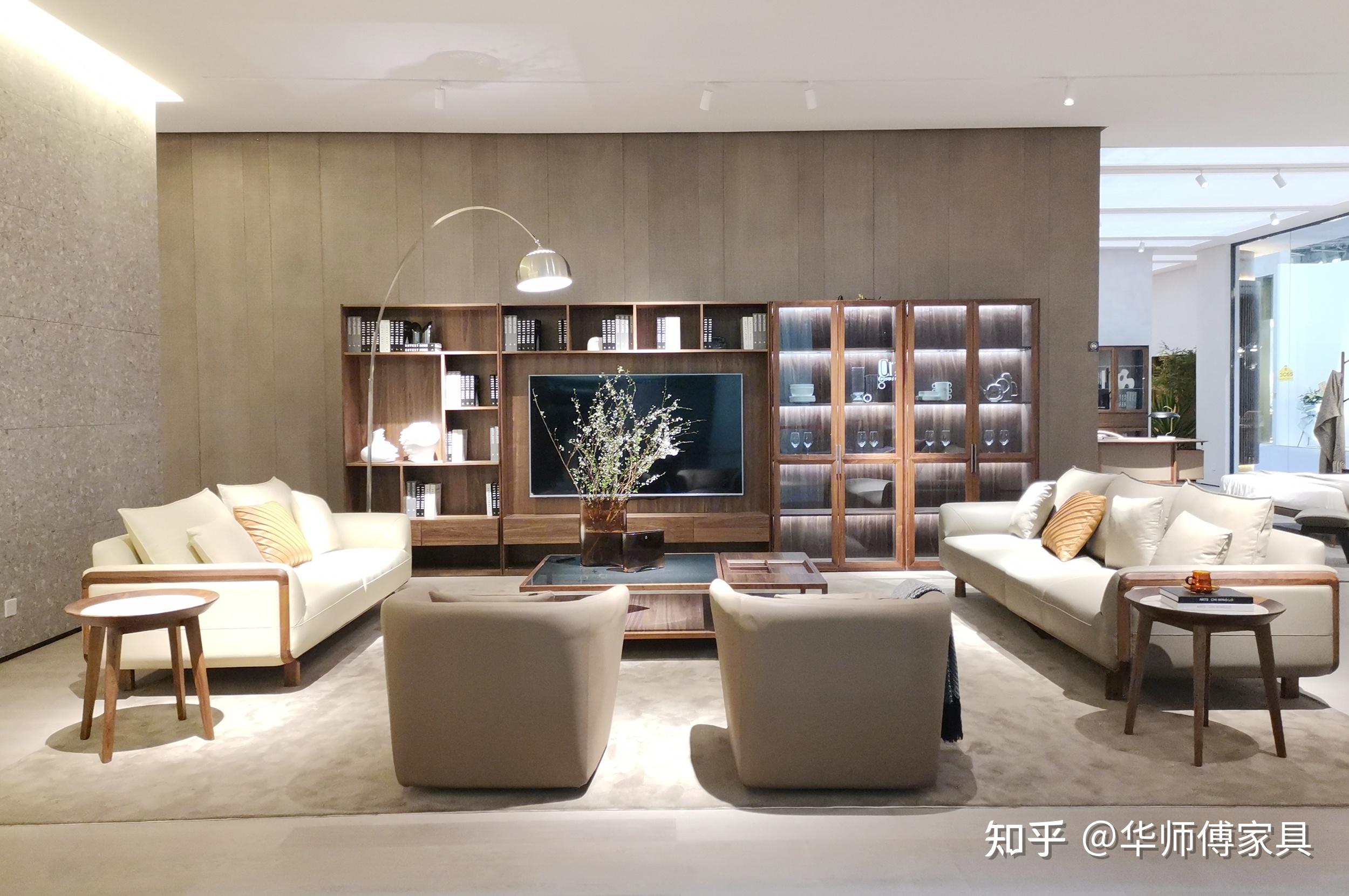 高光时刻华师傅极简现代整体家居惊艳亮相3月展