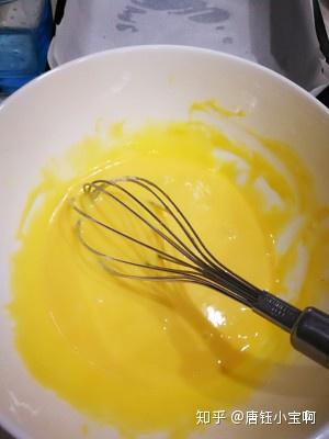 如何正确的打发蛋黄 v2-5fd798f8d80df6e7bc80b319299362e9_b.jpg