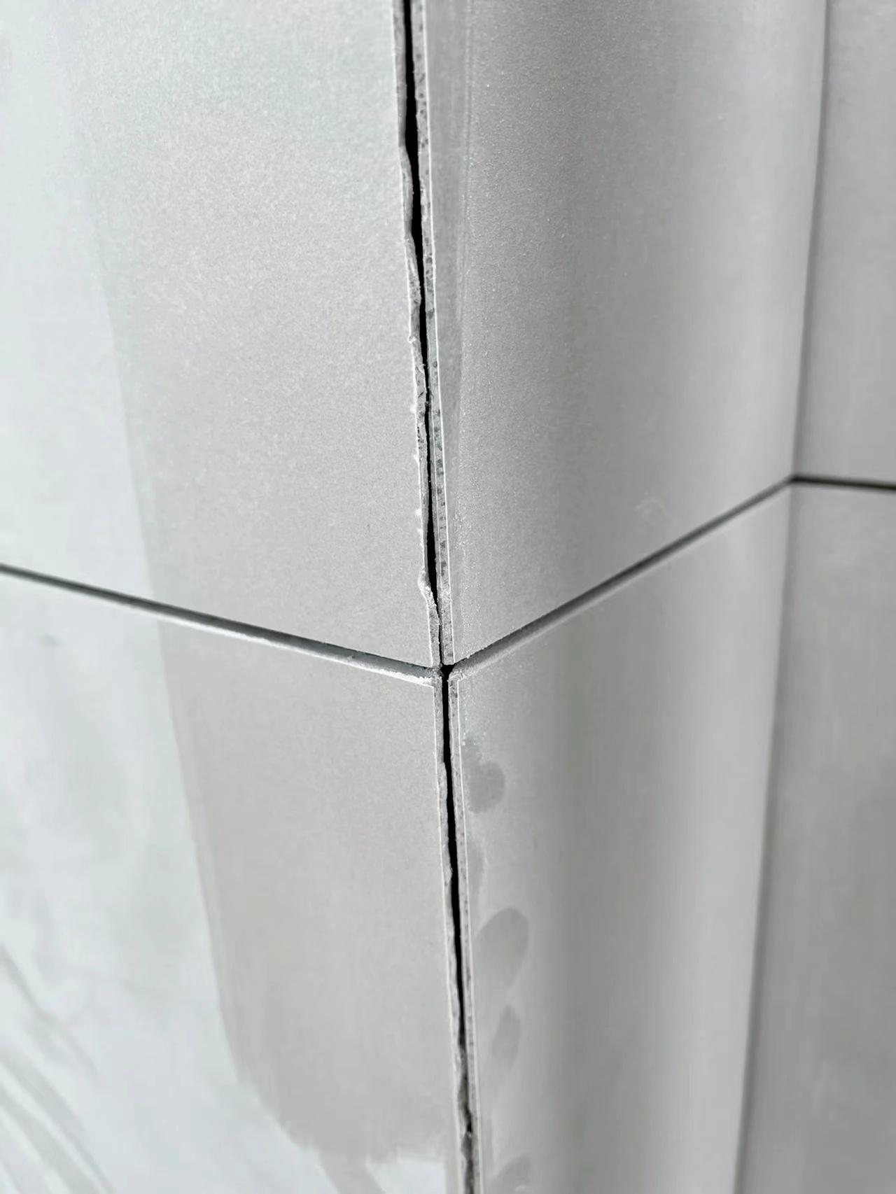 新房装修|瓷砖的12大"翻车"现场,好多家庭都中招,场面惨烈!