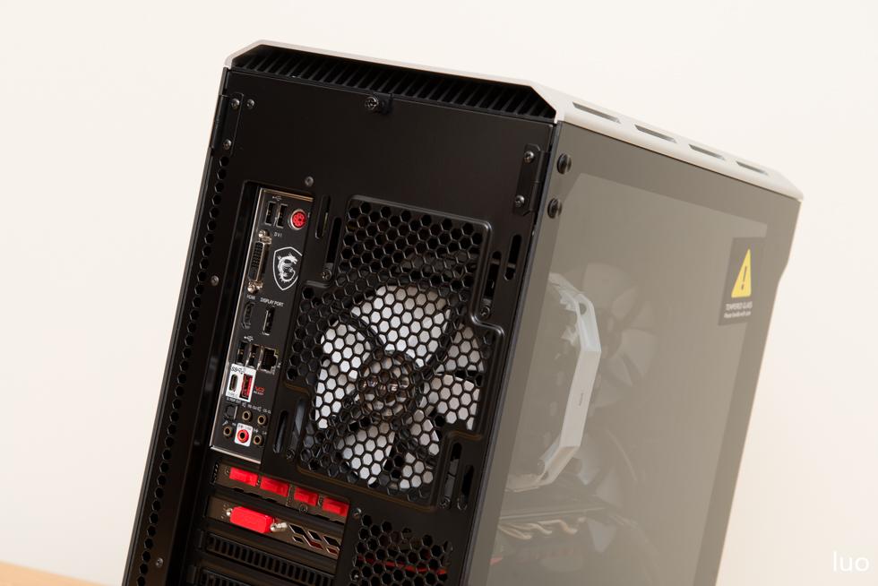 性价比吃鸡のrgb钢炮主机追风者314etg装机作业