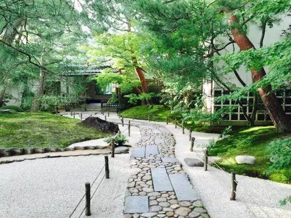 都说日本庭院美,但红桥、茶亭和花头窗......你都看懂了吗? - 知乎