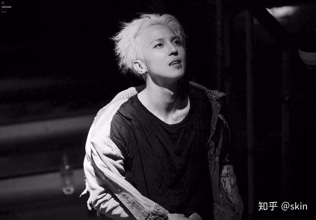 可以分享些宋土豆mino帅气好看的图给我嘛求求了?