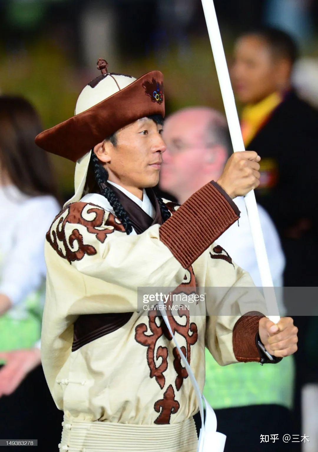 40岁蒙古国常青树:11届世锦赛 4届奥运会 5项国家纪录,和他不灭的热爱