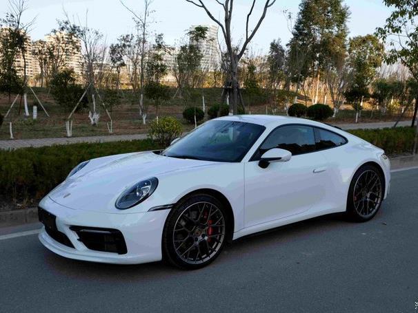 20款保时捷911carrera s提车用车作业,超跑那么高调