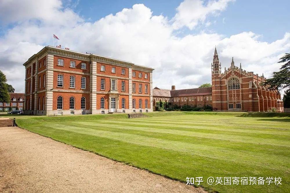 原名為st peters college, radley,成立於1847年,是與溫徹斯特公學