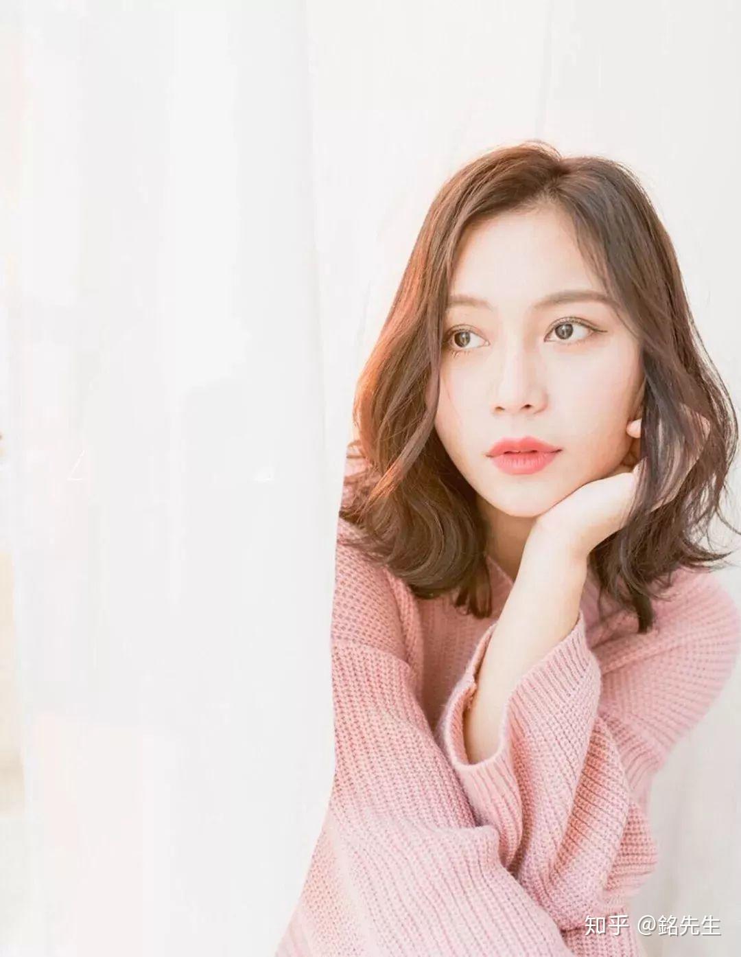 编发学一款约会发型公主烫