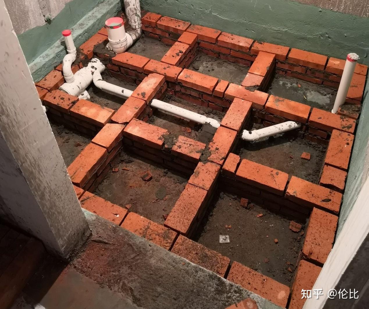 板的承载力,不推荐使用;后者虽然成本高一些,但是本阶段下沉式卫生间