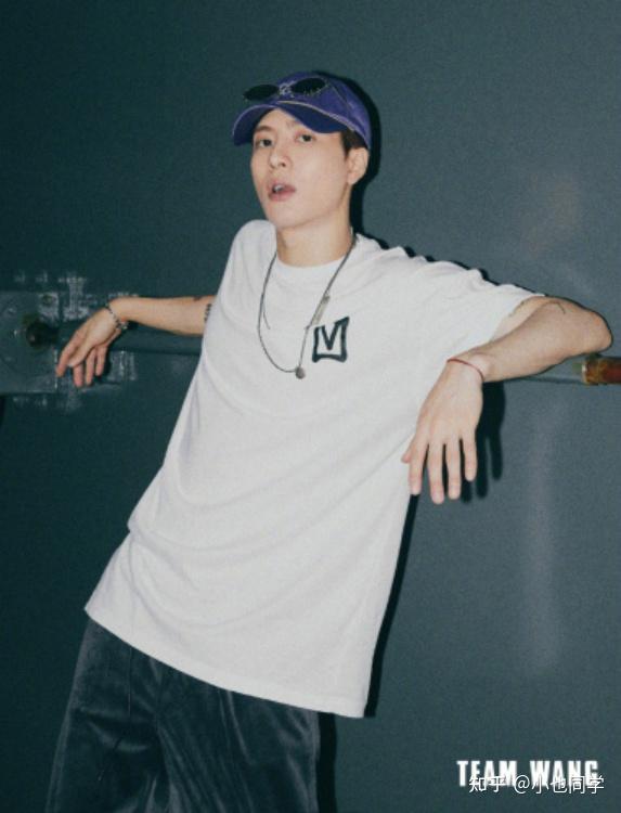 博朗官宣王嘉尔,你怎么看?