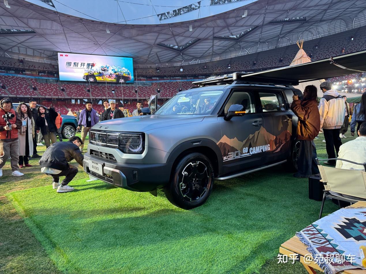 预售1898万元起北京汽车全新bj40刀锋英雄版开启预售