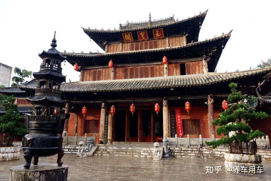 威宁(凤山寺,玉皇阁)线路行程:贵阳—六枝(陇嘎苗寨观赏长角苗,雅脚