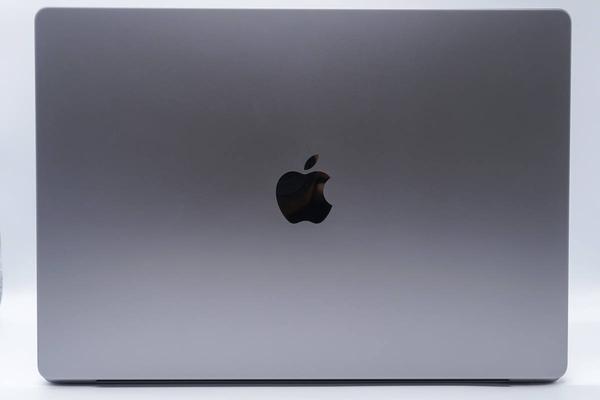 新款MacBook Pro 16快充体验：PD快充电压提升到28V，配备苹果首款140W