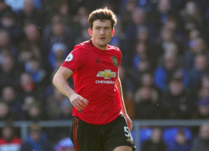 不会道歉 肆客足球app 8月28日消息,曼联队长马奎尔在卷入斗殴事件后