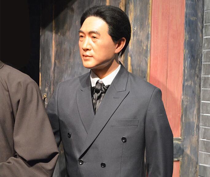 张道藩蒋碧薇徐悲鸿三人上演了一部民国时期的三角恋