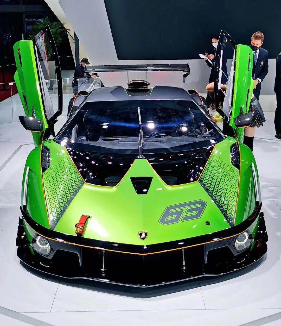 2021上海车展兰博基尼多款车型亮相