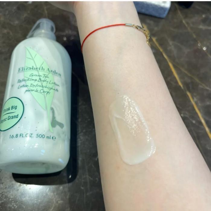 游泳后身体乳美白精华(游泳后需要涂身体乳吗?)