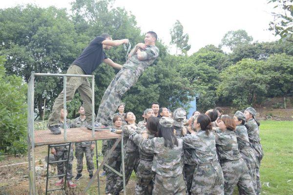 户外拓展项目_适合户外团队拓展游戏_杭州 户外 拓展 招聘