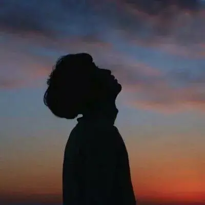 一些超级特别又好看的情侣头像,共190张-最好看的情侣头像动漫一人一半