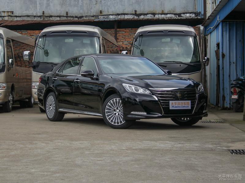 一汽丰田皇冠正式停产17年的大起大落