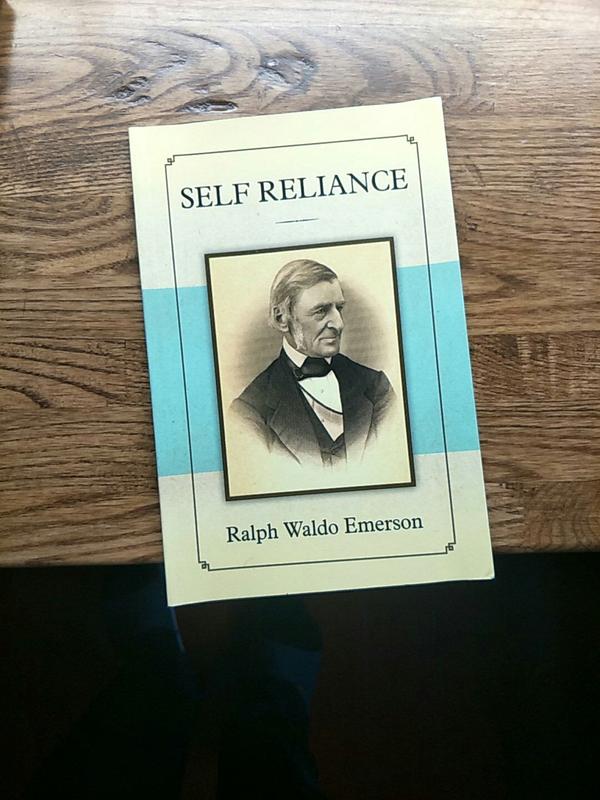 爱默生的《自立》(self reliance)了解一下.