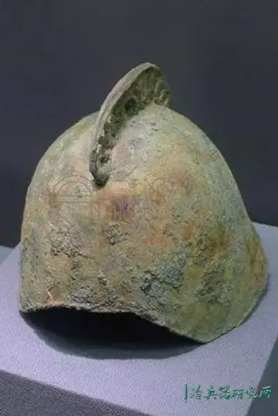 中国古代头盔样式那么多，为何影视剧里却尽是“飞碟帽”？ - 知乎