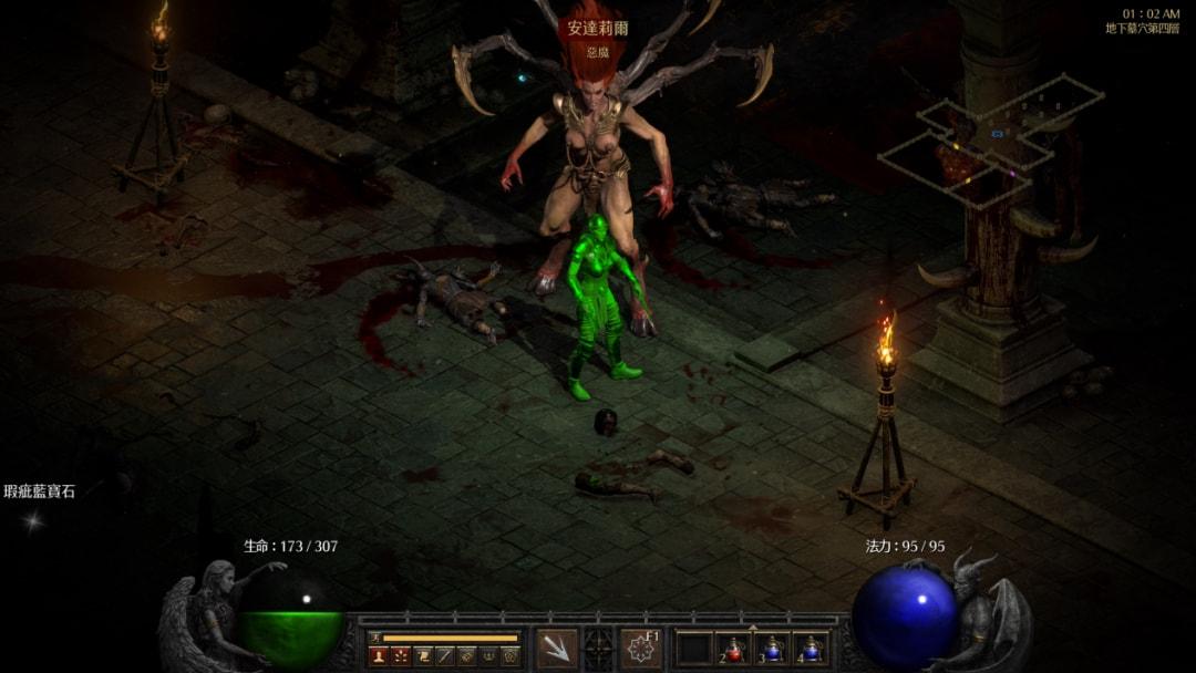 因为在各家都在强调刷刷刷玩法的同时,《暗黑2》的美术风格,游戏剧情