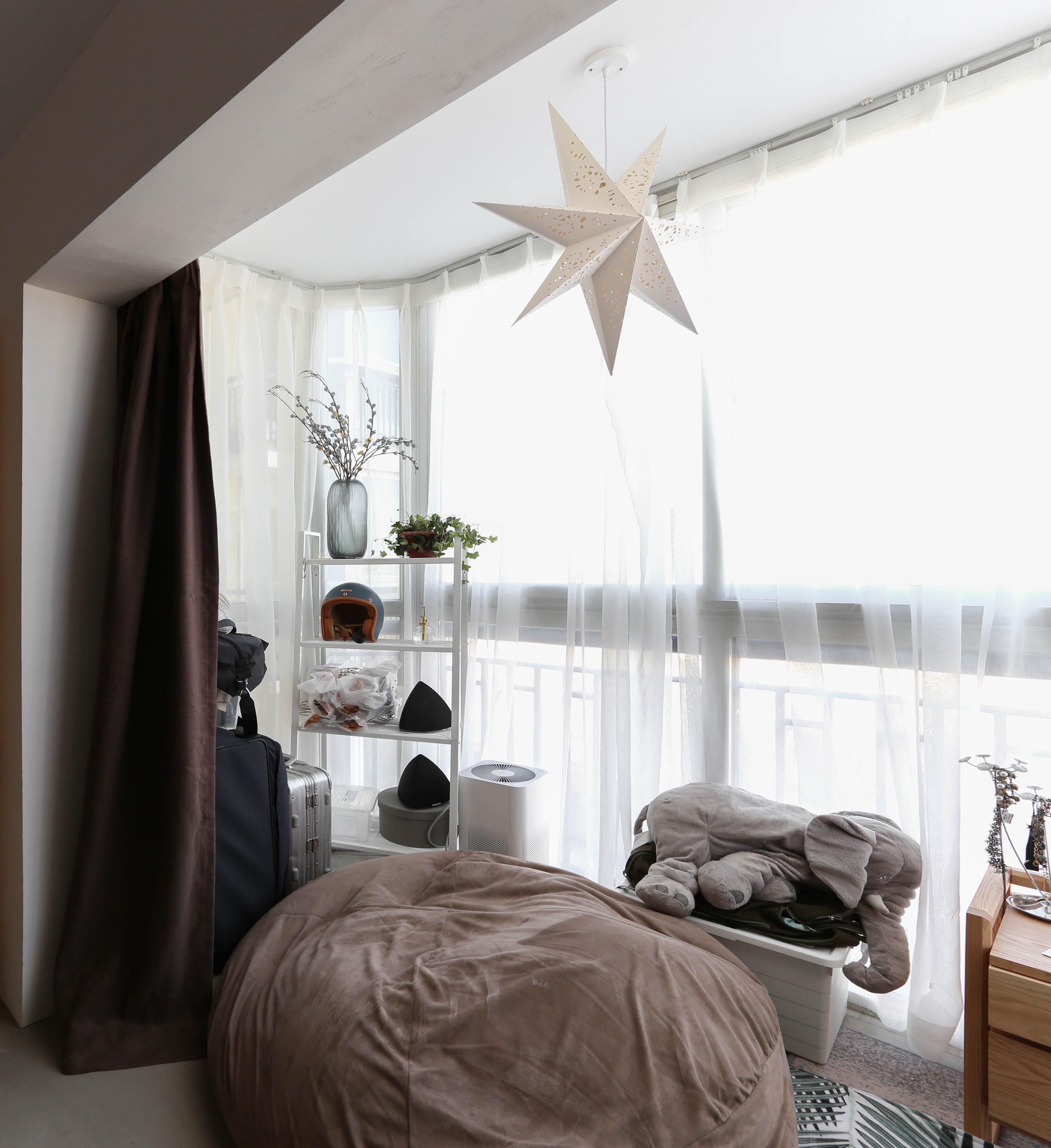 拆掉厨房改出两厅一室洗手池扔出卫生间铺满水泥自流平的家我们记录下