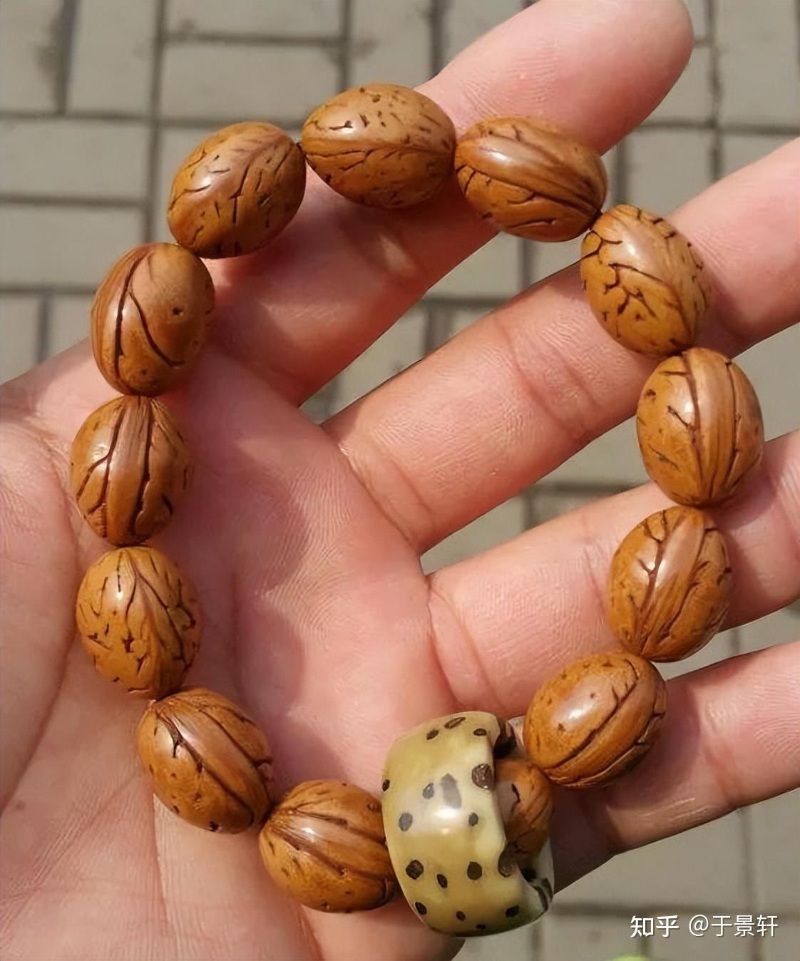 这届玩友已经“废”了,自制文玩之路越走越远,臭哄哄也能玩? - 知乎