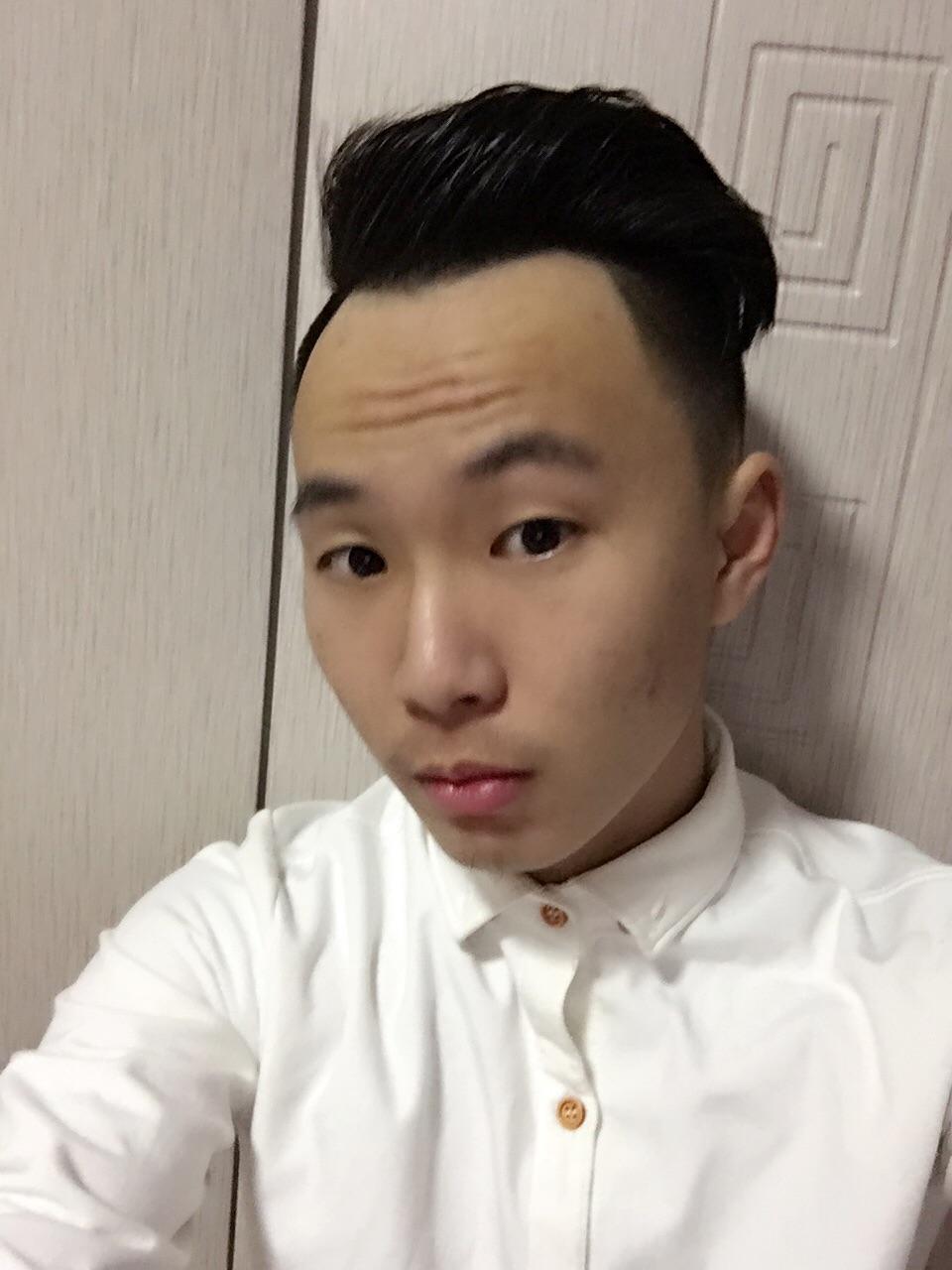 发际线高且m型发际线的男人适合什么发型额头较大