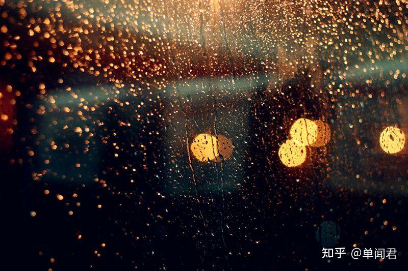 南歌子聽雨