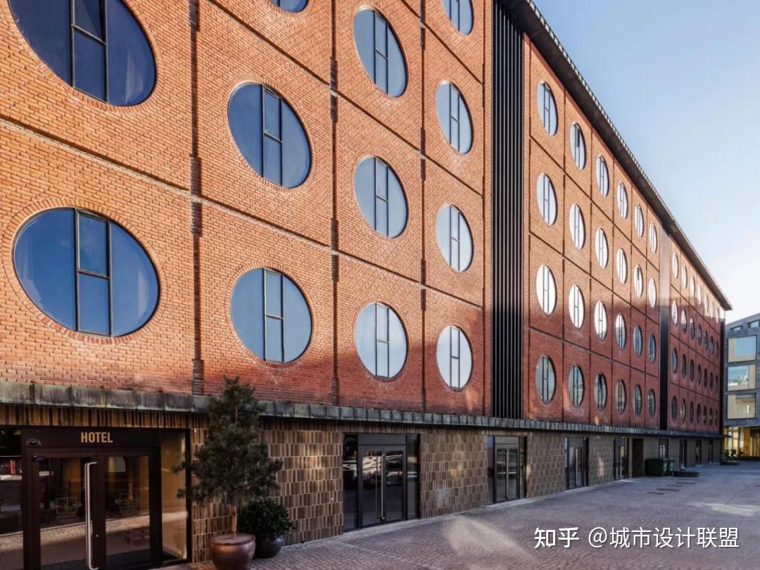 2021年十佳城市更新设计案例:让老旧建筑重换生机 - 知乎