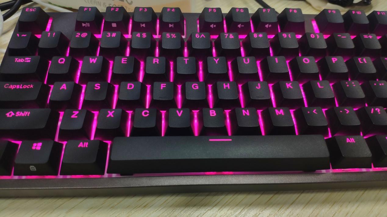 种草静音红轴放弃嗒嗒嗒你猜我图啥