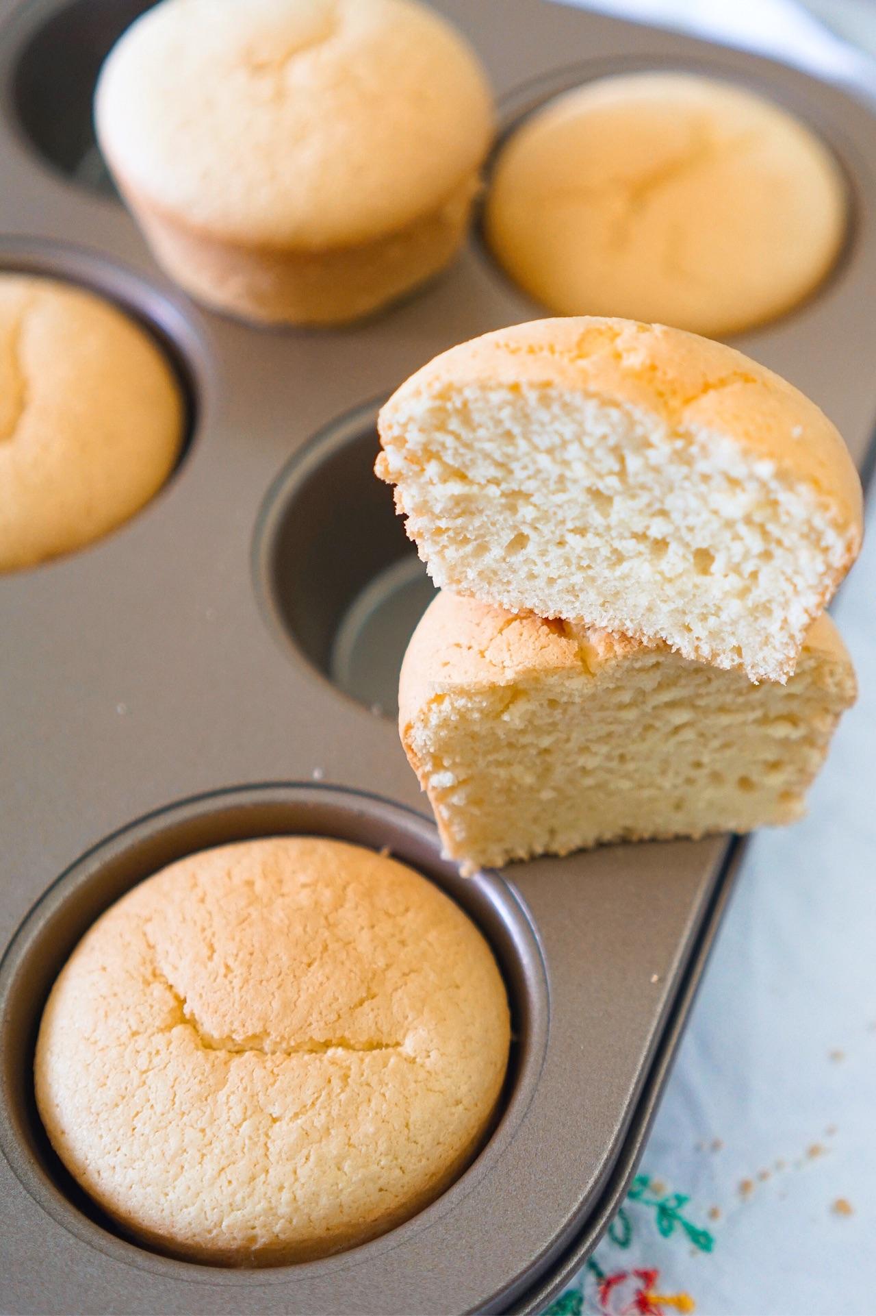 九个月可以吃鸡蛋饼吗 v2-6456219c51b6a02dd3f26dc80fc6f17d_r.jpg