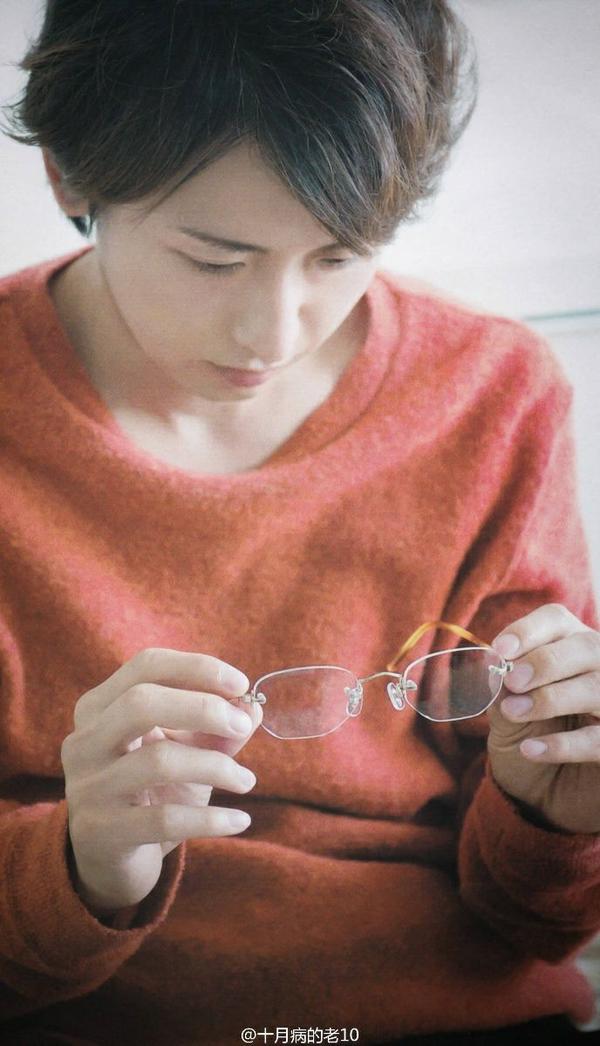 请向我安利arashi的leader大野智白面包时期的盛世美颜!