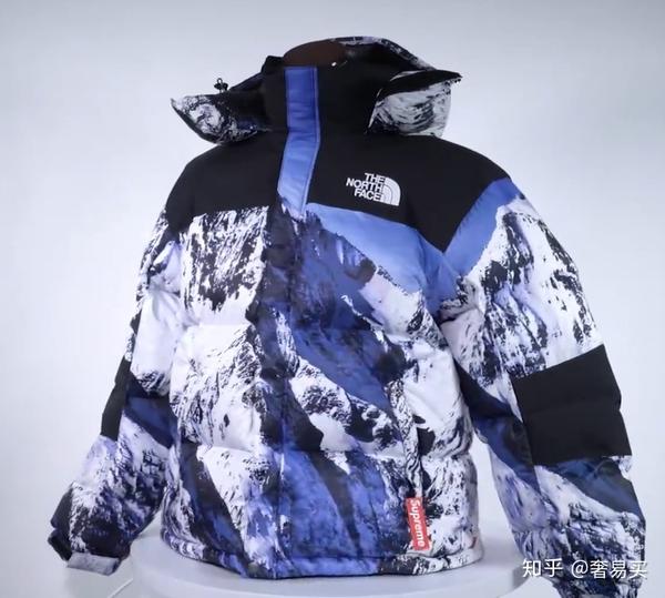 奢侈品鉴别：Supreme X The North Face 联名款雪山风景印花羽绒服