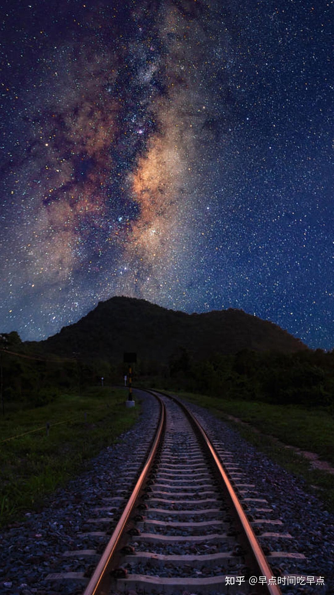 黎明前曙光黑夜中星光点照行路1