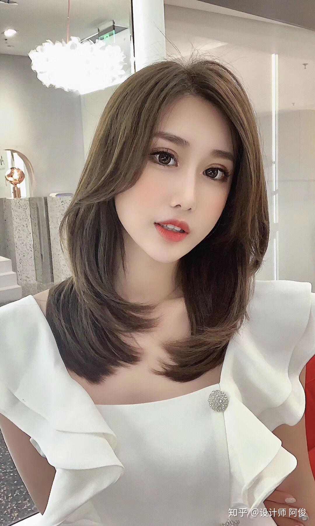 南京街头烫发潮流:一场美的探险