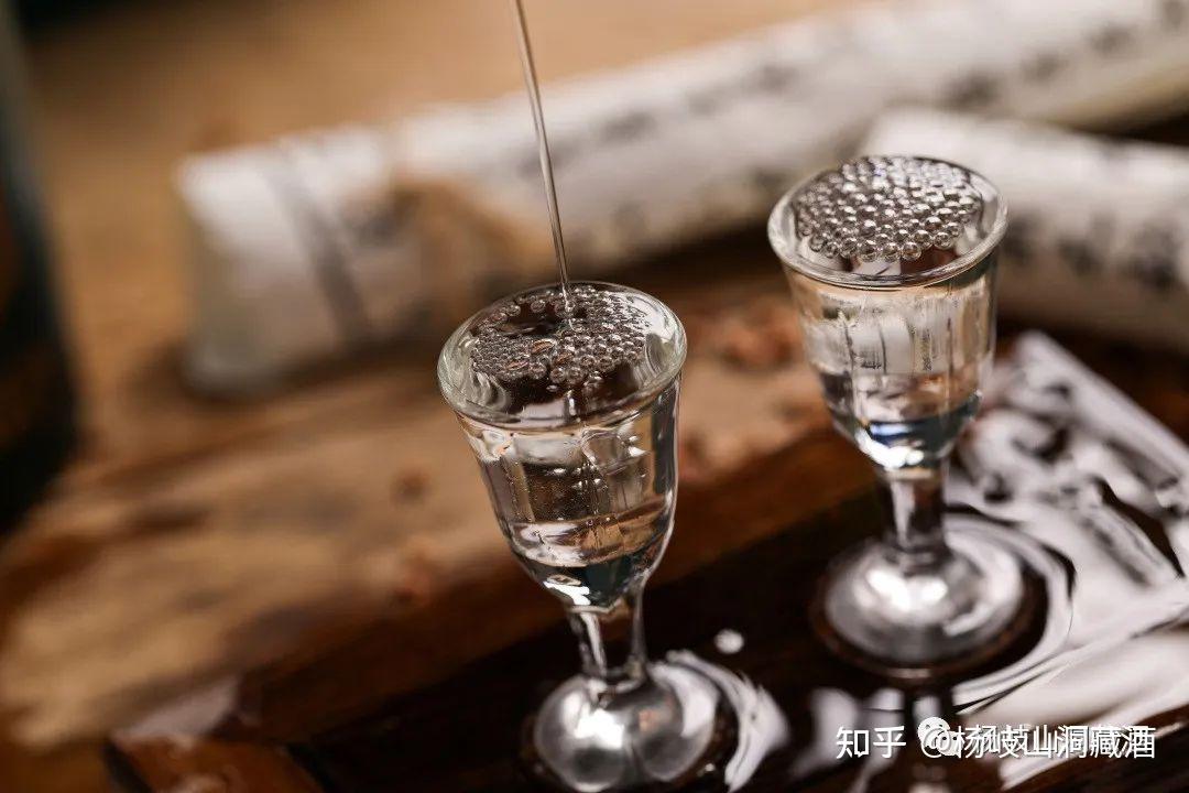 你应该知道的酒桌礼仪知识 - 知乎