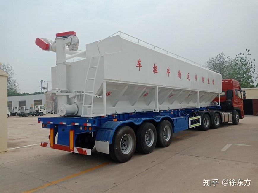 13米半挂饲料罐车详细参数及厂家报价